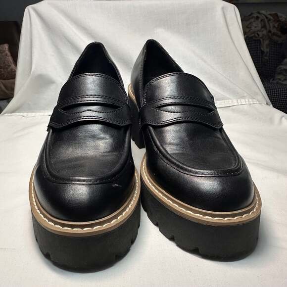 Dolce Vita Halona Lug-Sole Black Leather Platform Loafers - Picture 2 of 8
